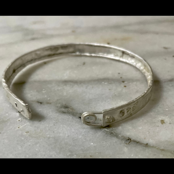 silver950 wrapping safty pin bracelet 4枚目の画像