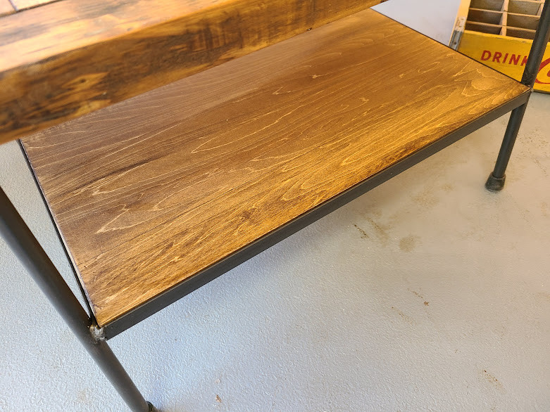 カフェテーブル　SAKURA材×古木とアイアンのローテーブル　/リビングテーブル/センターテーブル