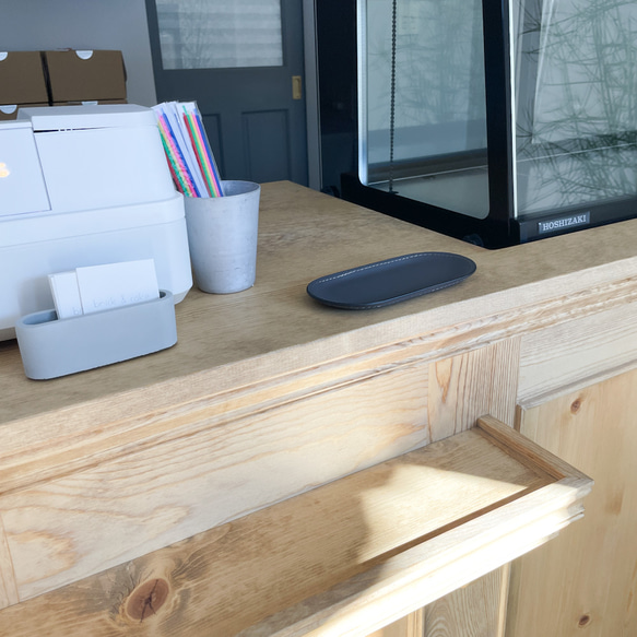 ケーキ屋さん向け冷蔵ショーケース埋込みレジカウンターW1650 スイーツ店向けショーケースカウンター オーダーメイド家具 本体600 荷物棚130