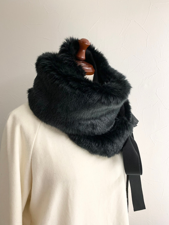 日本製造的優雅狐狸風格圍巾 高品質生態毛皮 黑色 第4張的照片