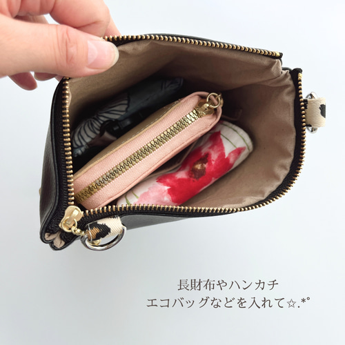 新品★パイソン ポシェット サコッシュ スマホケース 縦型 財布付き グリーン 新品☆パイソン ポシェット サコッシュ スマホケース 縦型 財布