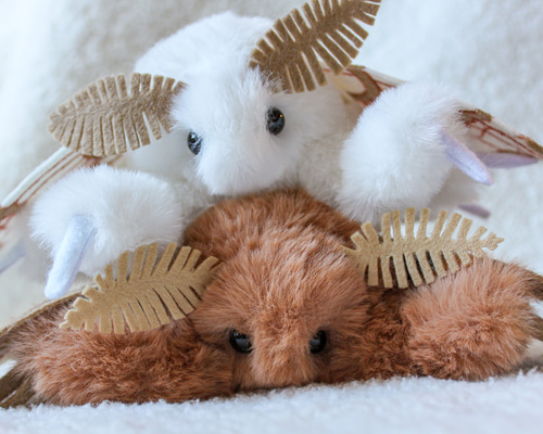 ふわふわモスちゃん シロモ 3点セット ぬいぐるみ カイコガ 株式会社