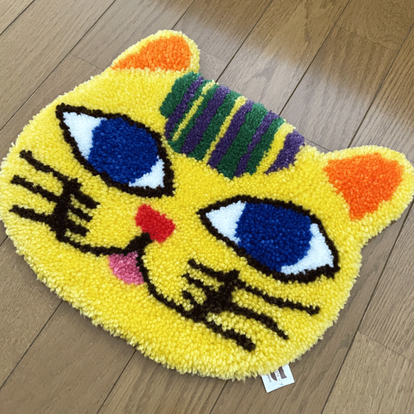 ★Nyan Rug★ 貓型毛茸茸的地毯 可以騎乘也可以裝飾♪♪ 第2張的照片