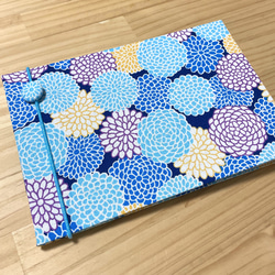 【御朱印ホルダ－】（大）見開き60枚　バンド付　切り絵御朱印収納ホルダー　書置き用御朱印ホルダー　一つあると便利　花水色 5枚目の画像