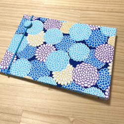 【御朱印ホルダ－】（大）見開き60枚　バンド付　切り絵御朱印収納ホルダー　書置き用御朱印ホルダー　一つあると便利　花水色 4枚目の画像