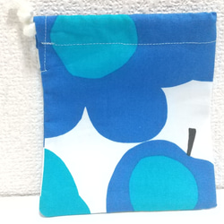 フラワー＆アップル（ブルー）1 巾着袋 3枚目の画像