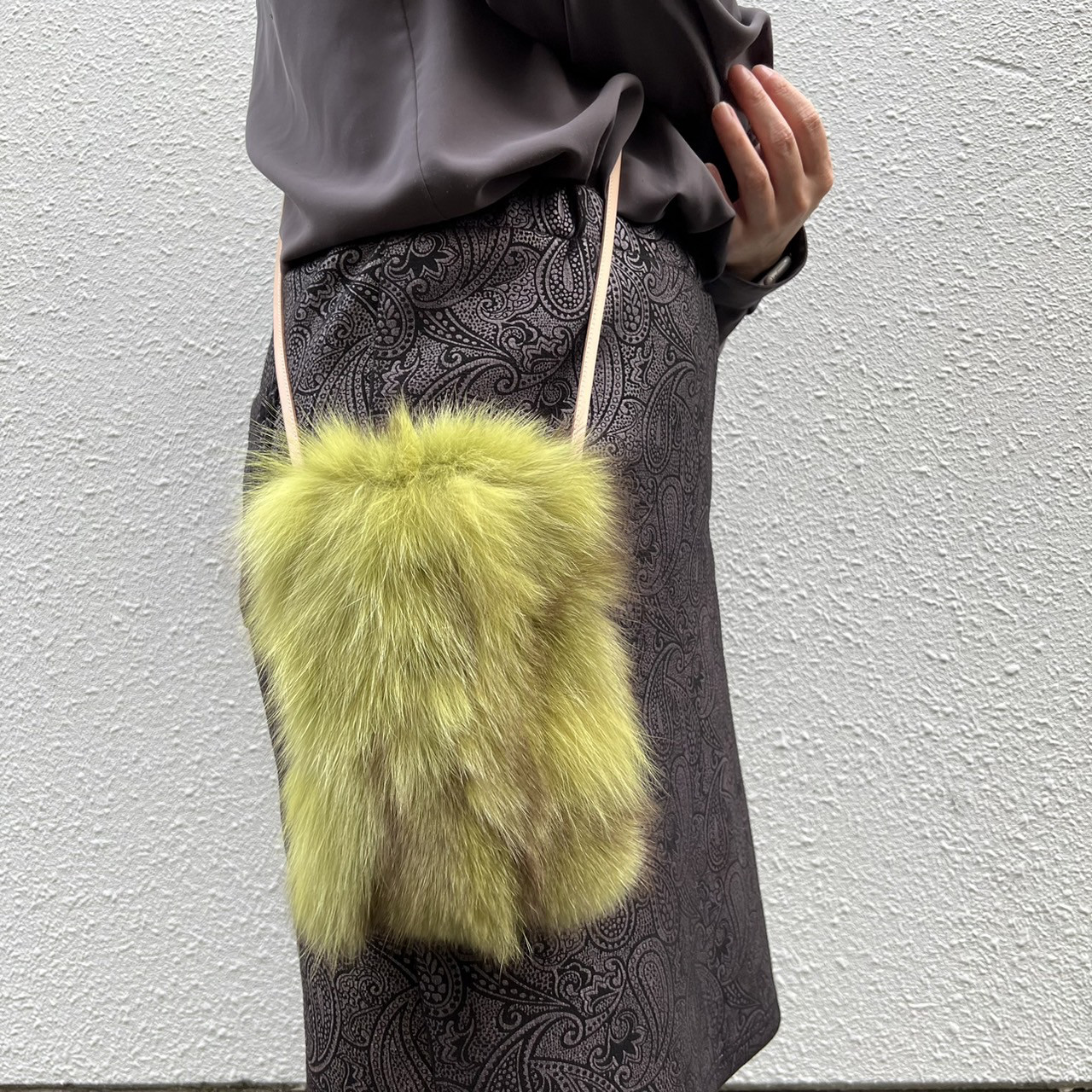 『リアルファー』モコモコのスマホショルダー♪