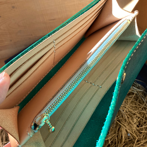 値下げ中】手染め牛革で作った三つ折りロングウォレット ハンドメイド 