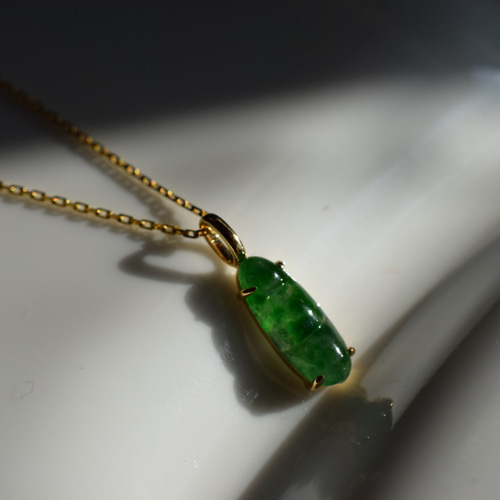 専用ページ❣️氷種小粒翡翠 ネックレス a21 k18金ゴールド 天然 氷種 本翡翠 ミニ 福豆 ネックレス