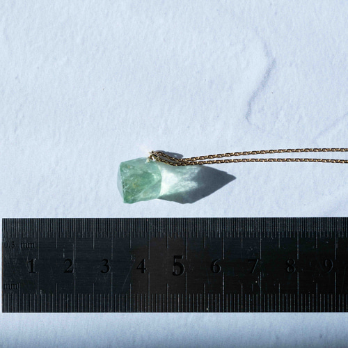 一点物】 フローライト ネックレス 原石 鉱物 天然石 ハンドメイド