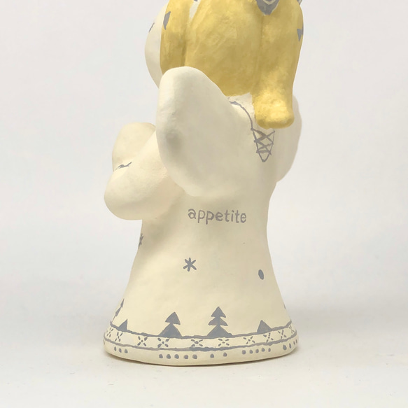 石粉粘土  オーナメント クリスマス 「巡礼グルメのブロガー」ハンドメイド作品 2枚目の画像
