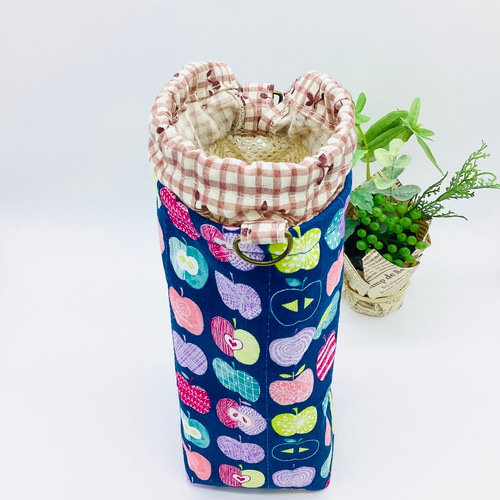 洗える⭐︎ペットボトルカバー⭐︎リンゴ＆チェリーチェック柄 内側