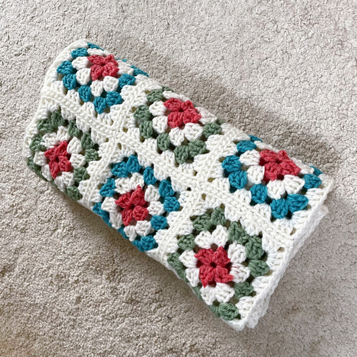 グラニースクエアブランケット グラニースクエアマフラー 膝掛けにも