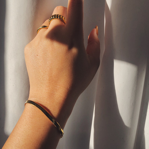 Amy's】18k Gold Plated Bracelet 18金ゴールドプレート