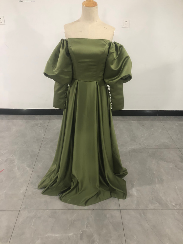 ⭐︎美品⭐︎オフショルダーオリーブグリーンドレス オリーブグリーン カラードレス オフショルダー