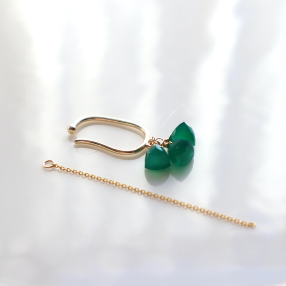 ｛イヤーカフ｝ 14kgf/stone ear cuff グリーンオニキス(片耳） 6枚目の画像