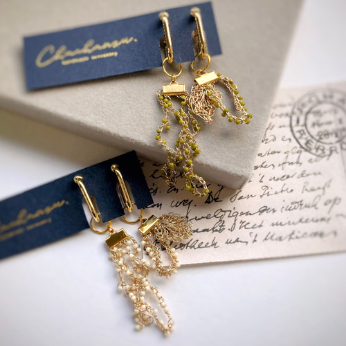 ビーズかぎ針編み【クロッシェビーズとリーフのオーバルフープ