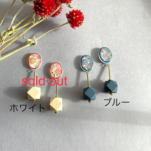 ボタニカル 2way ピアス イヤリング レトロ フラワー ウッドビーズ