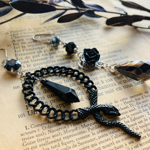 GUCCI ドロップピアス・ネックレス　ブラック ダブルG パール ドロップ ピアス ・イエローゴールドトーン メタル