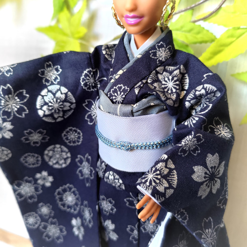 銀ノ花紋【28～30cmドール振袖着物】 おもちゃ・人形 手縫い