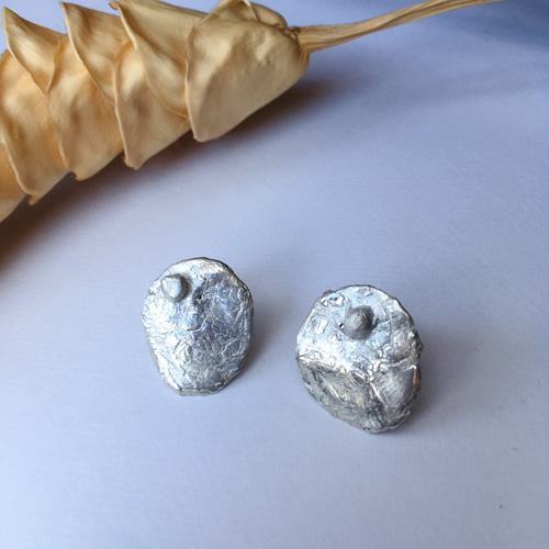 純銀 シルバー925 ポスト 純銀 ピアス 変形 いびつ シルバー プレート