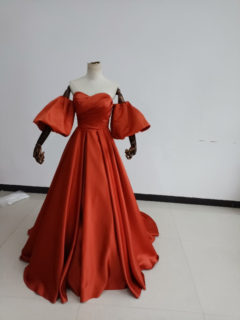 人気上昇！パーティードレス テラコッタ色 テラコッタ ベアトップ 華やかなトレーン/結婚式/披露宴