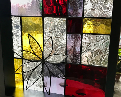 ステンドグラスパネル Square 25 Red 立体・オブジェ ateliersee-k