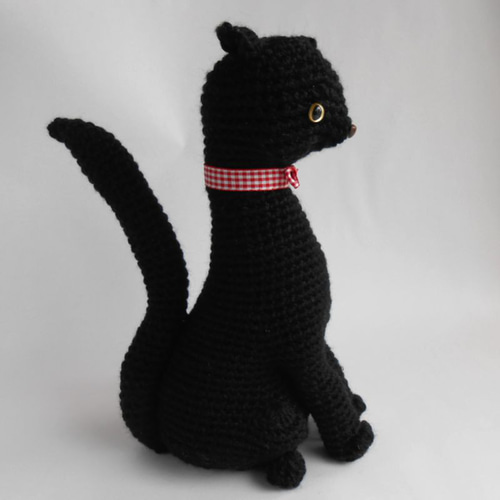 ネコ編みぐるみ｜白猫・ロシアンブルー・黒猫 あみぐるみ 癒し工房