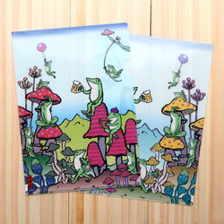 クリアファイル　きのこの世界のカエルたち（A4） 1枚目の画像