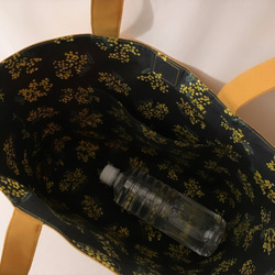 【A4大サイズ】草花手刺繍･綿麻トートバッグ･マスタード色【くが屋】 7枚目の画像
