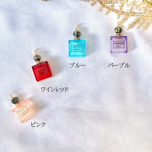 香るミニ香水瓶のピアス/イヤリング 大人可愛い癒しの耳飾り