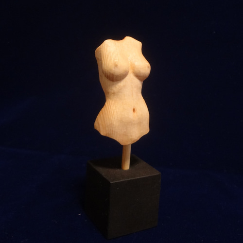木彫刻 アート『 柔 』 裸婦 芸術 アート 女性 ハンドメイド 松 手彫り