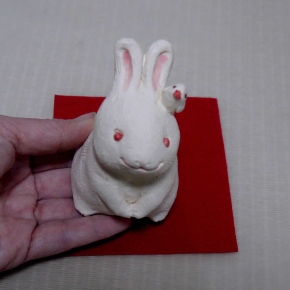 2023生肖陶俑“兔白雀” 第3張的照片