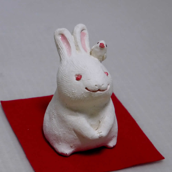 2023生肖陶俑“兔白雀” 第2張的照片