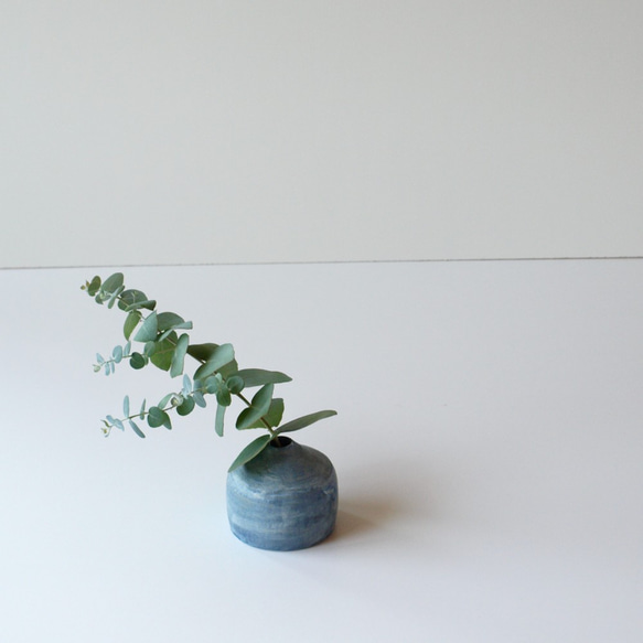 新春福袋2023　⑯植木鉢と一輪挿し　青灰色　2点セット 9枚目の画像
