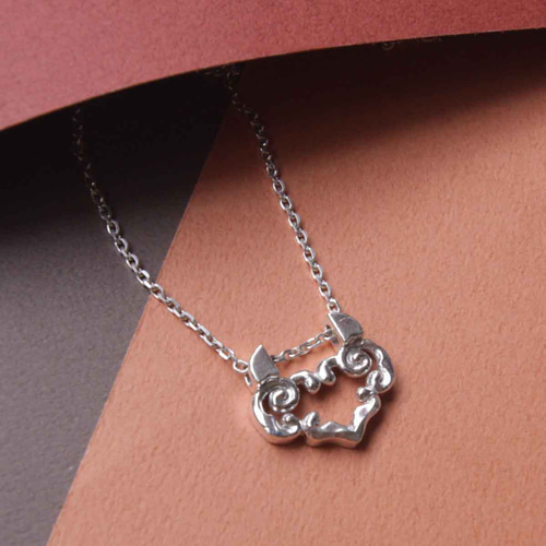 中国の伝統的なシリーズ - 中国の如意ロック シルバー ネックレス