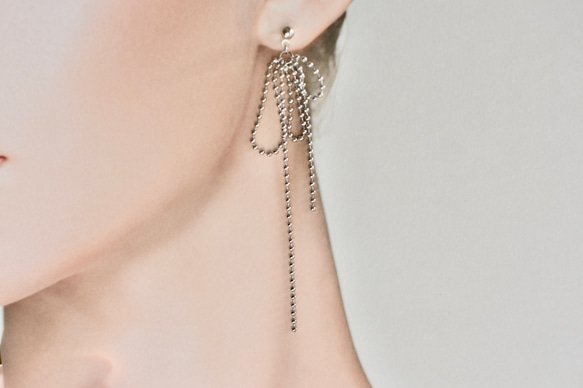 himie ケシパール　ボールチェーンピアス himie ケシパール ボールチェーンピアス Keshi pearl ball chain