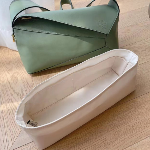 ロエベ Loewe Puzzle Hobo 用 バックインバック/ 防水ナイロンインナー