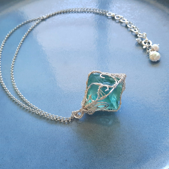 Archangel Series_Joules_Fluorite Sterling Silver Necklace_Pendul 7枚目の画像