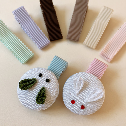 うさぎの髪飾り○ちりめん細工 つまみ細工○ ヘアクリップ うさぎの髪飾り○ちりめん細工 つまみ細工○ ヘアクリップ