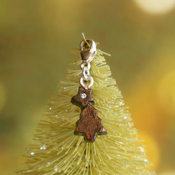 手作りの木製ペンダントクリスマスツリーペンダントギフトのカスタマイズ 1枚目の画像