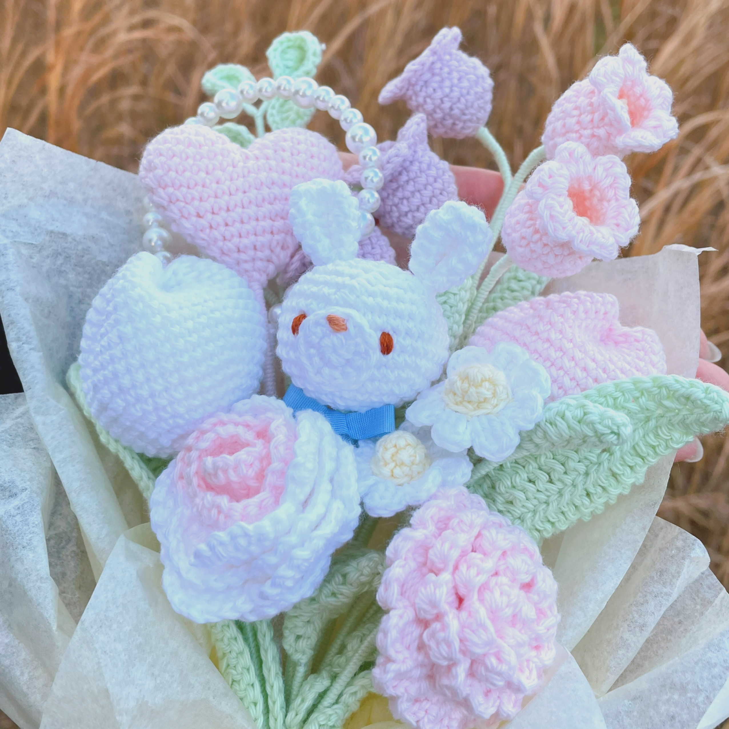 ギフトにも！うさぎとハートのブーケ