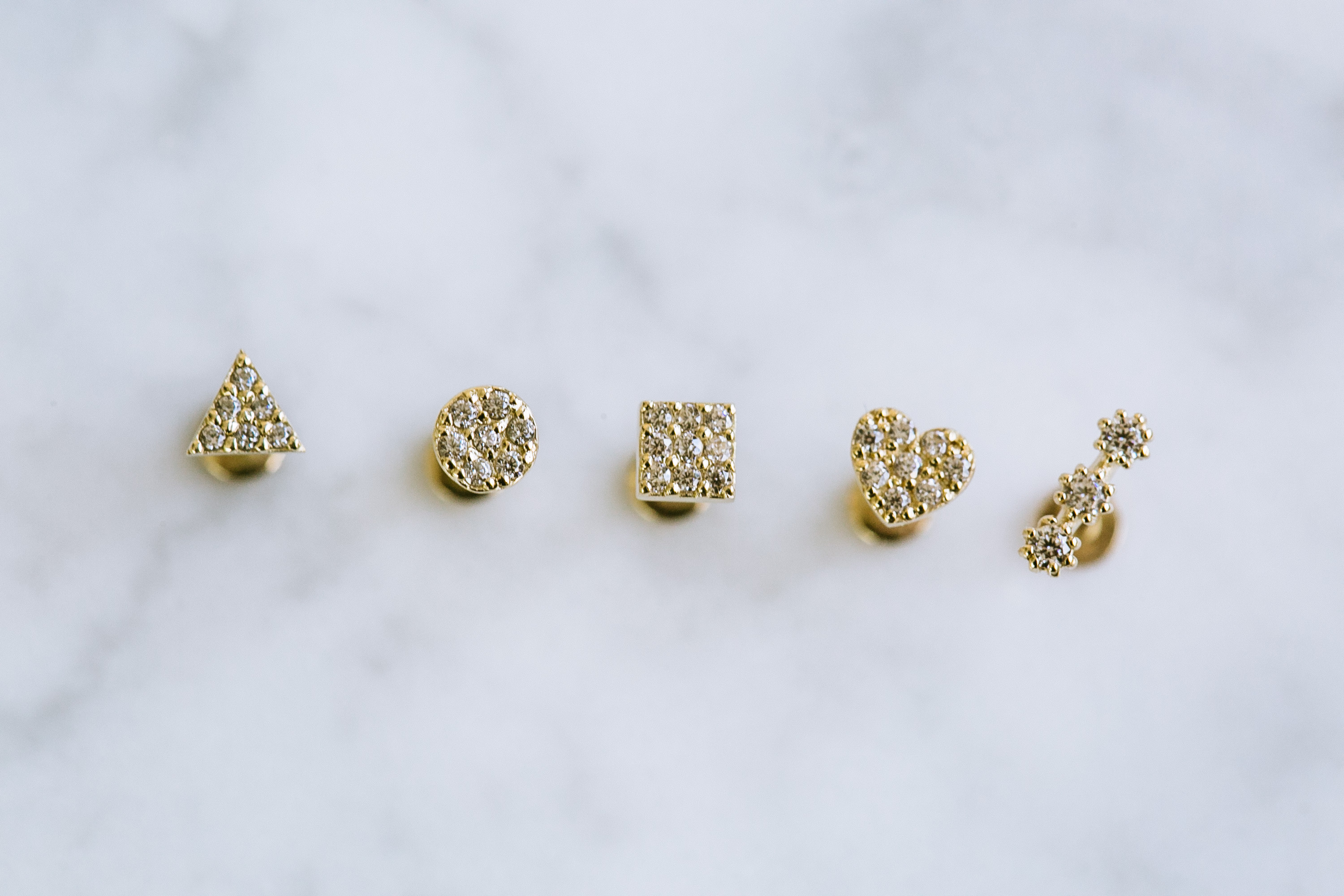 14Kゴールド 図形  ヘリックス 軟骨 アンチトラガス インナーコンク イヤリング ピアス ラブレット