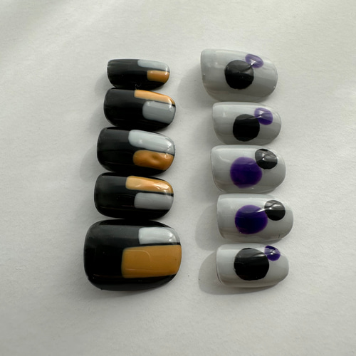 27 【個性派ネイルチップ】歪なドット柄 アシメなdesignがオシャレ 