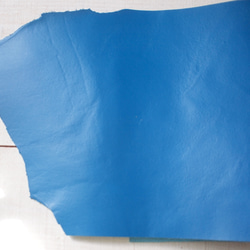 　本革　A5手帳カバー　ヒーローものみたいな青さ　蓋部分自然な切り口 8枚目の画像