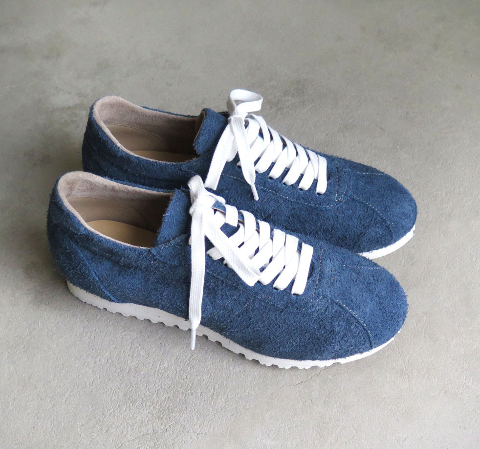 【余った革でちょっとお得に！】クラシックなデザインと本革の上質感！EMAのスニーカー/起毛ブルーレザー