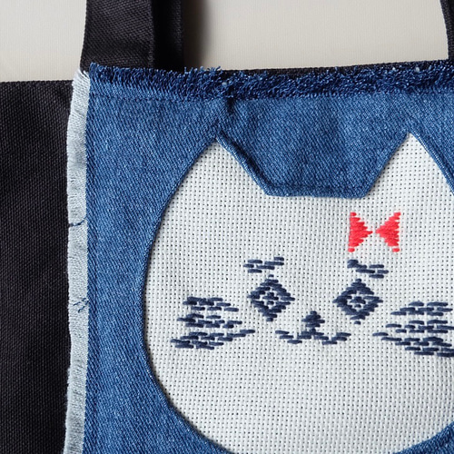 こぎん刺し猫さんトートバッグ☺︎黒【ランチバック☺︎刺繍】猫