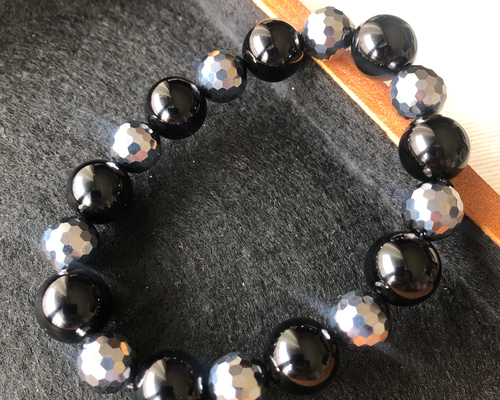 ★半額セール★【血流を良くする】テラヘルツ ブレスレット 健康 ☆半額セール☆【血流を良くする】テラヘルツ ブレスレット 健康