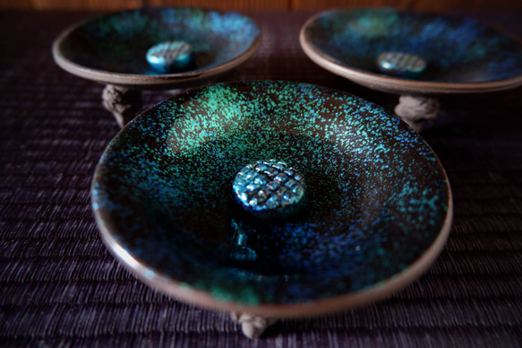 漆塗り三脚香立て皿2青緑 陶器 インセンスホルダー 香炉 沖縄