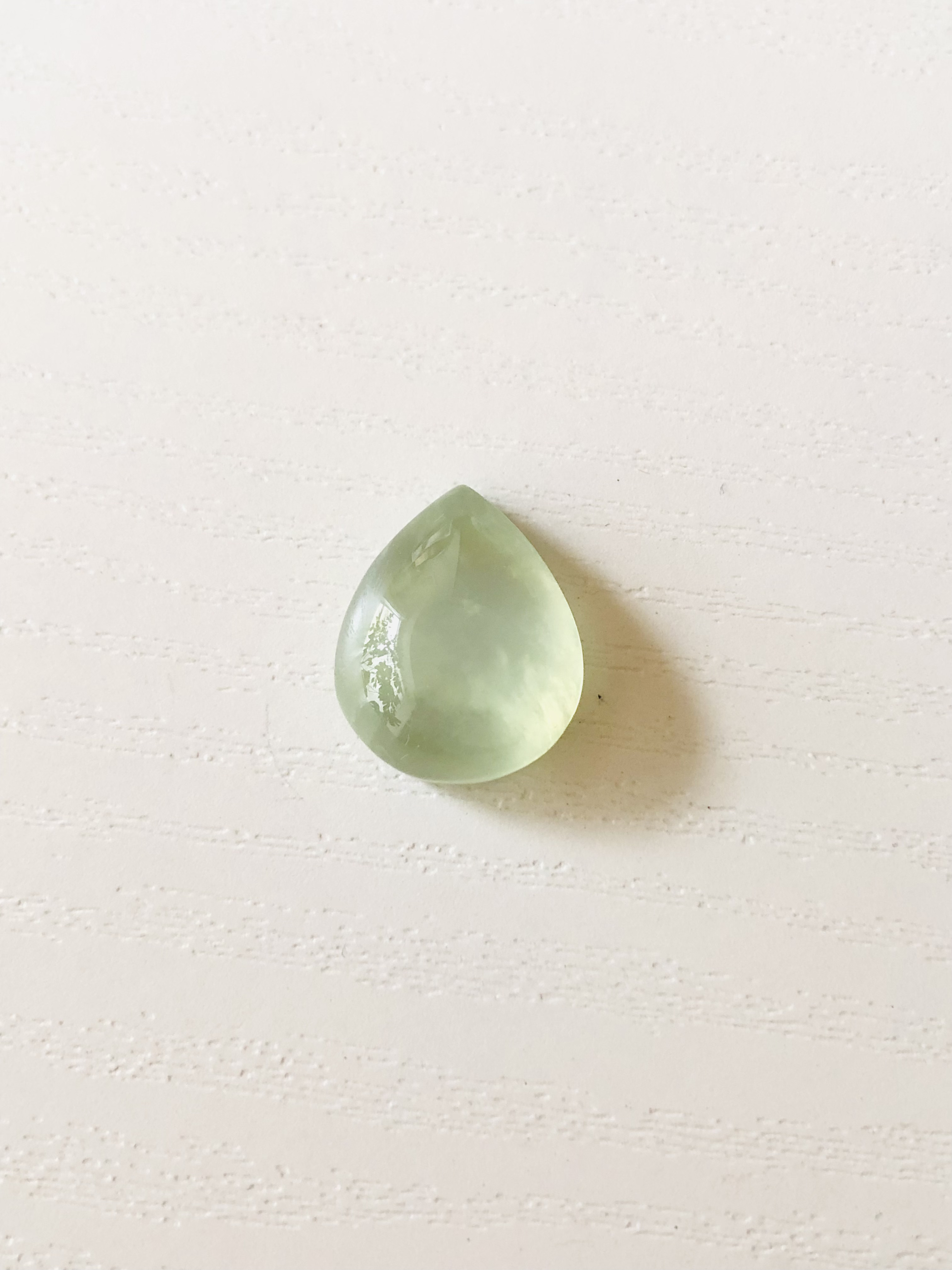 ヴェイリネナイト 0.07ct ⭐2002 Ω ハンドメイド素材
